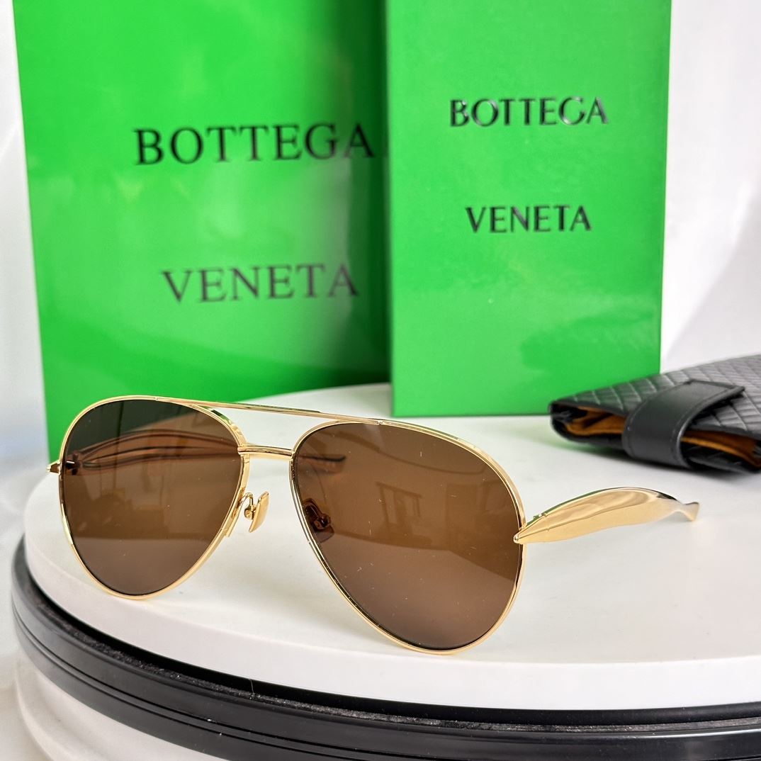 Bottega Veneta Sunglasses